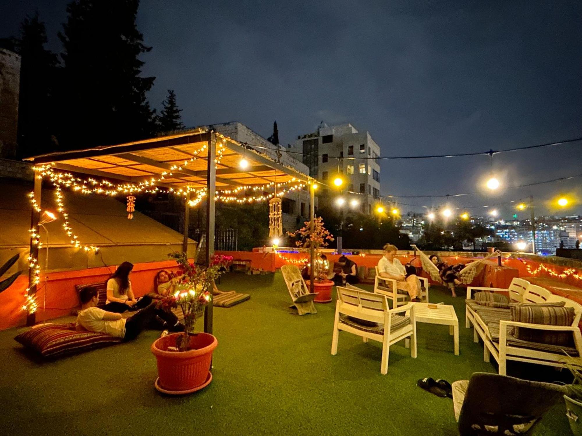 Medusa Home Stay Amman Bagian luar foto