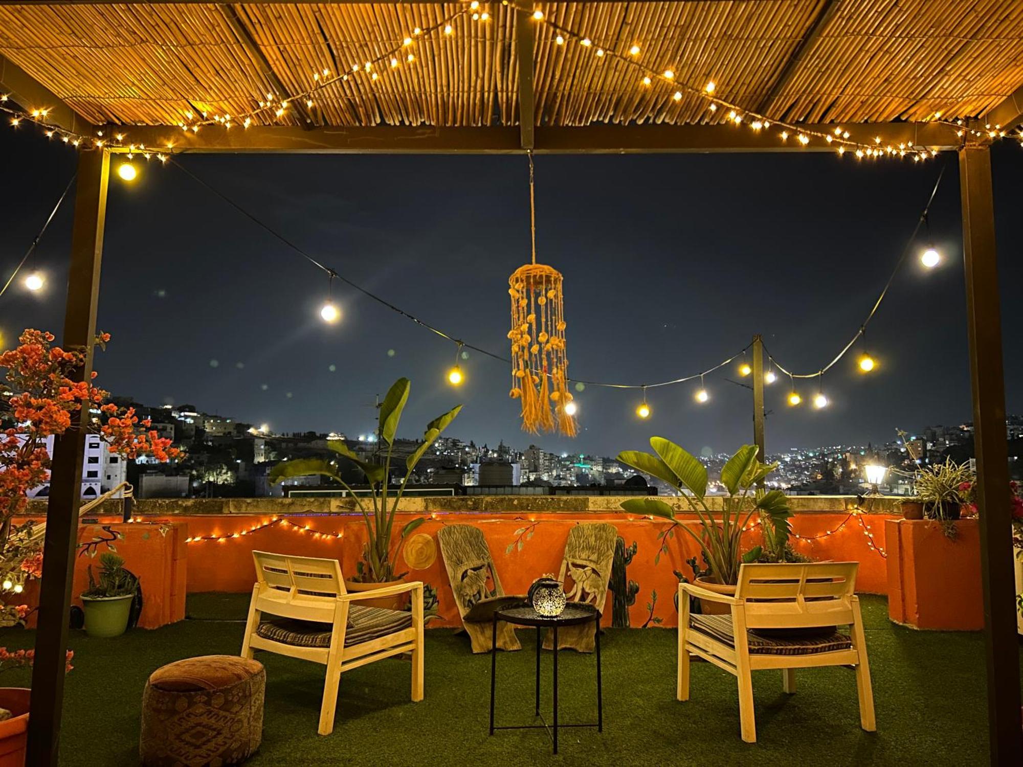 Medusa Home Stay Amman Bagian luar foto