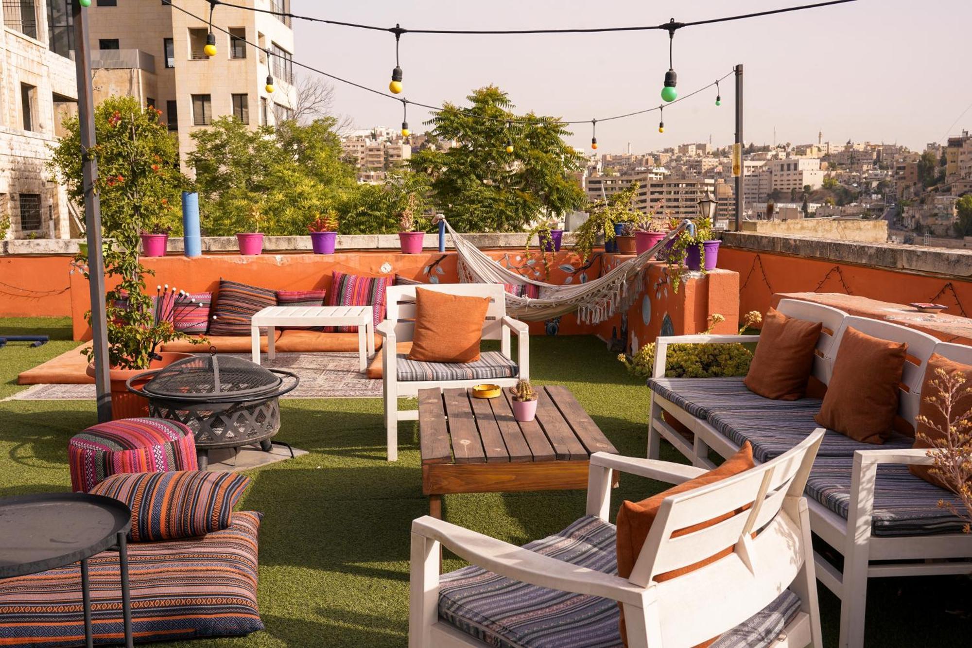 Medusa Home Stay Amman Bagian luar foto